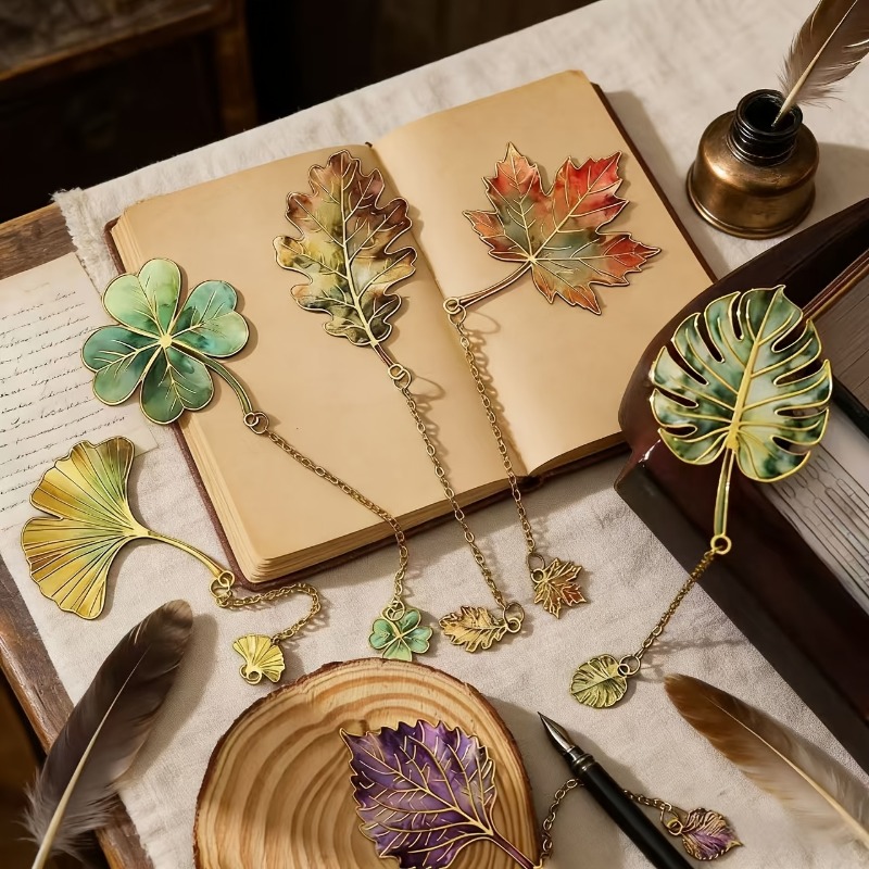 Vintage Fashion Books - 1 Pcs Vintage Leaf Bookmark With