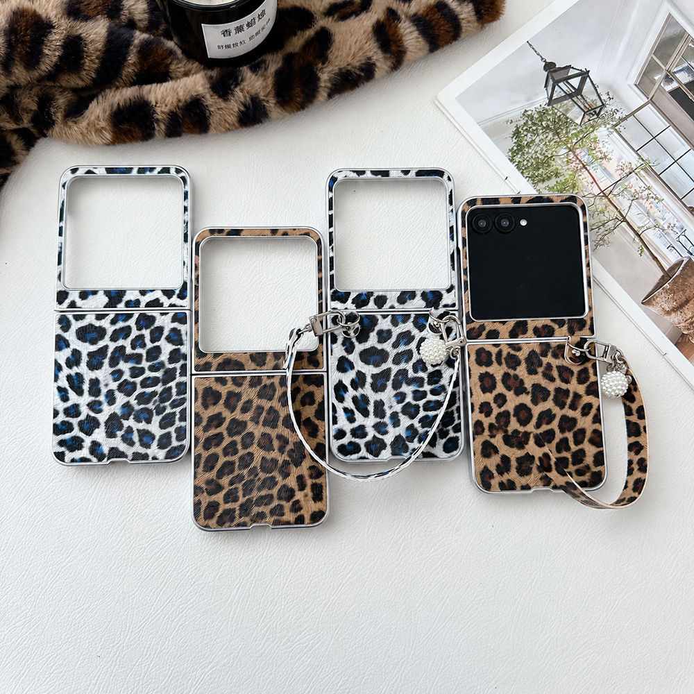 Leopard Print Folding Flip Pho - Vintage Fashion Women ulasan dan harga
