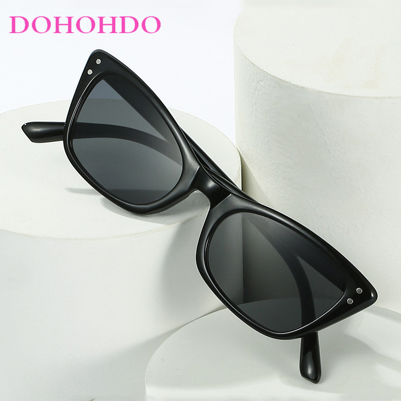 Vintage Small Cat Eye Sunglass - Vintage Fashion Photography ulasan dan harga