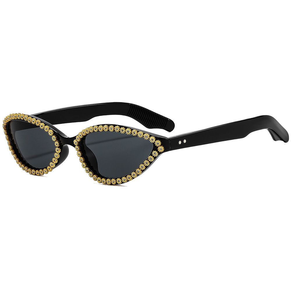 Retro Small Cat Eye Sunglasses - Vintage Fashion Club Photos ulasan dan harga
