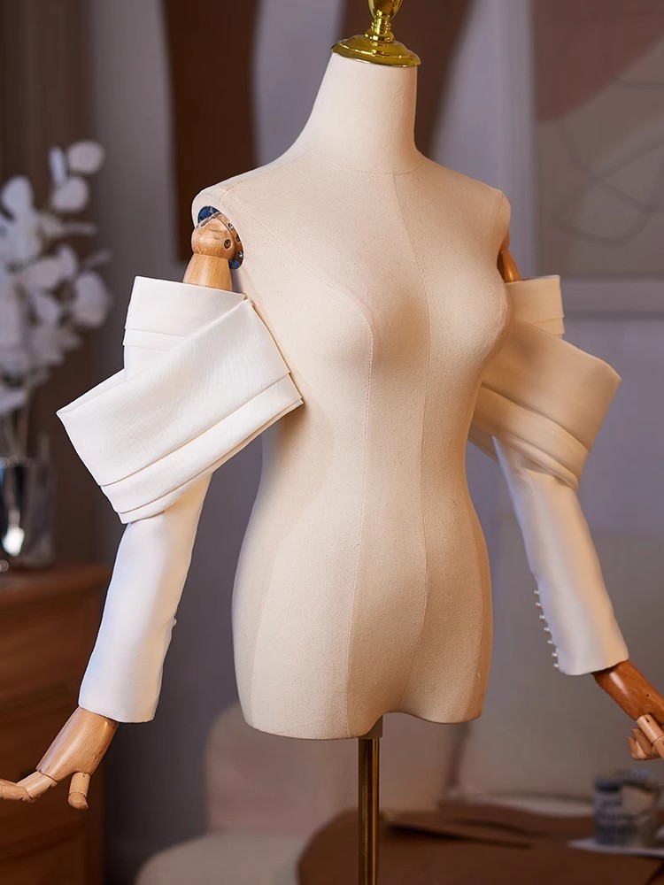 Women's Elegant Designer White - Vintage Fashion Photography ulasan dan harga